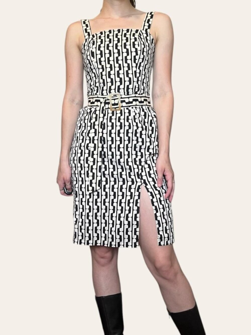 Monteau black/white abstract patterned square length midi dress - XS/S